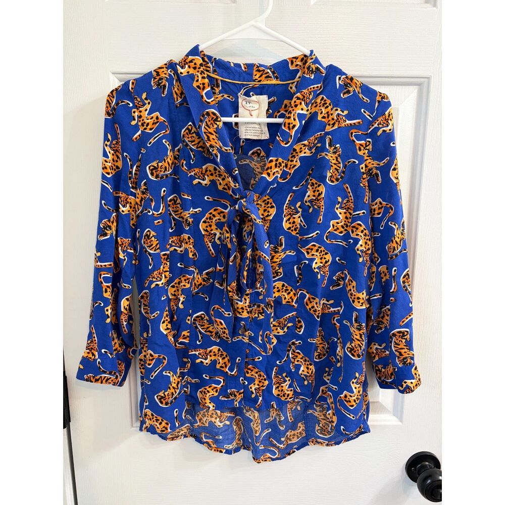 Anthropologie Conversations Leopard Tie Front Button Down Limited Edition Size 0